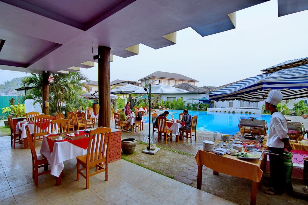 Triumph Hotel Mandalay Extérieur photo