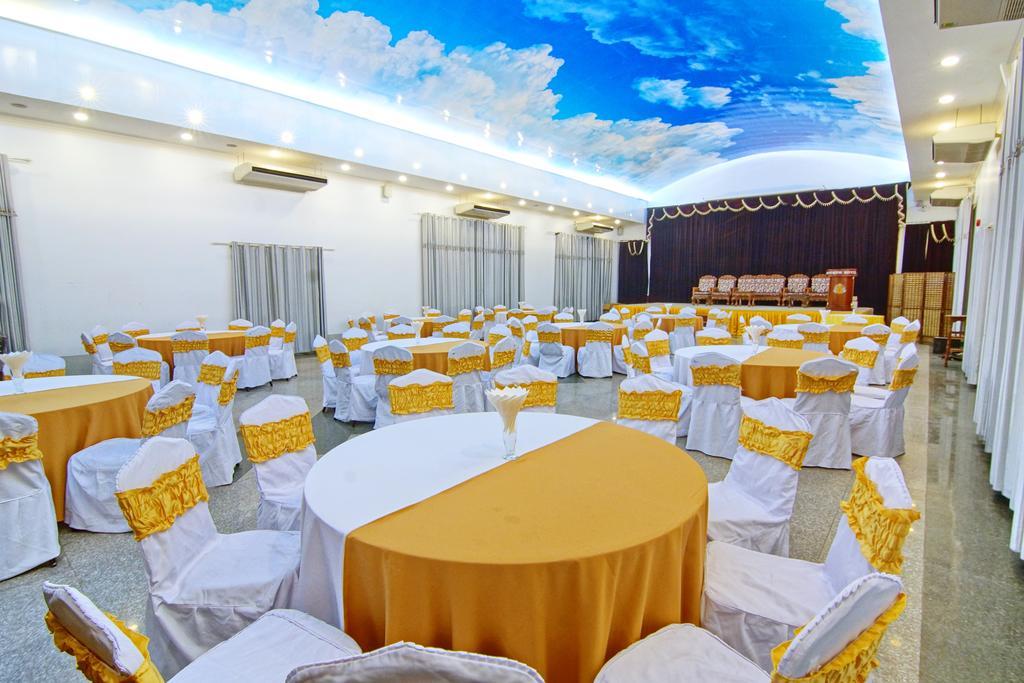 Triumph Hotel Mandalay Extérieur photo