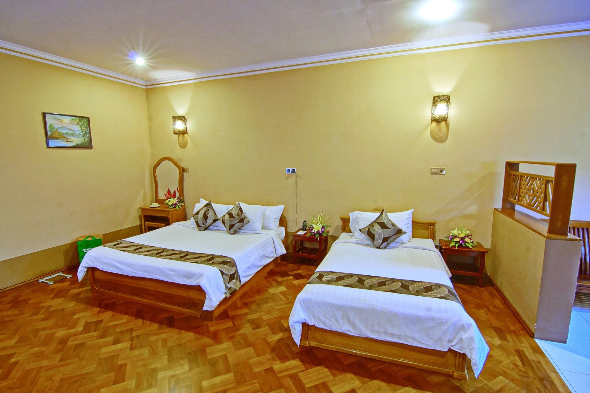 Triumph Hotel Mandalay Extérieur photo