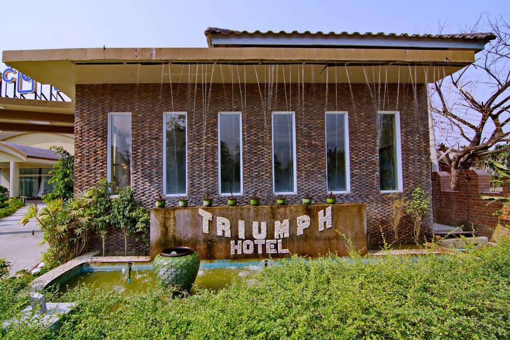Triumph Hotel Mandalay Extérieur photo