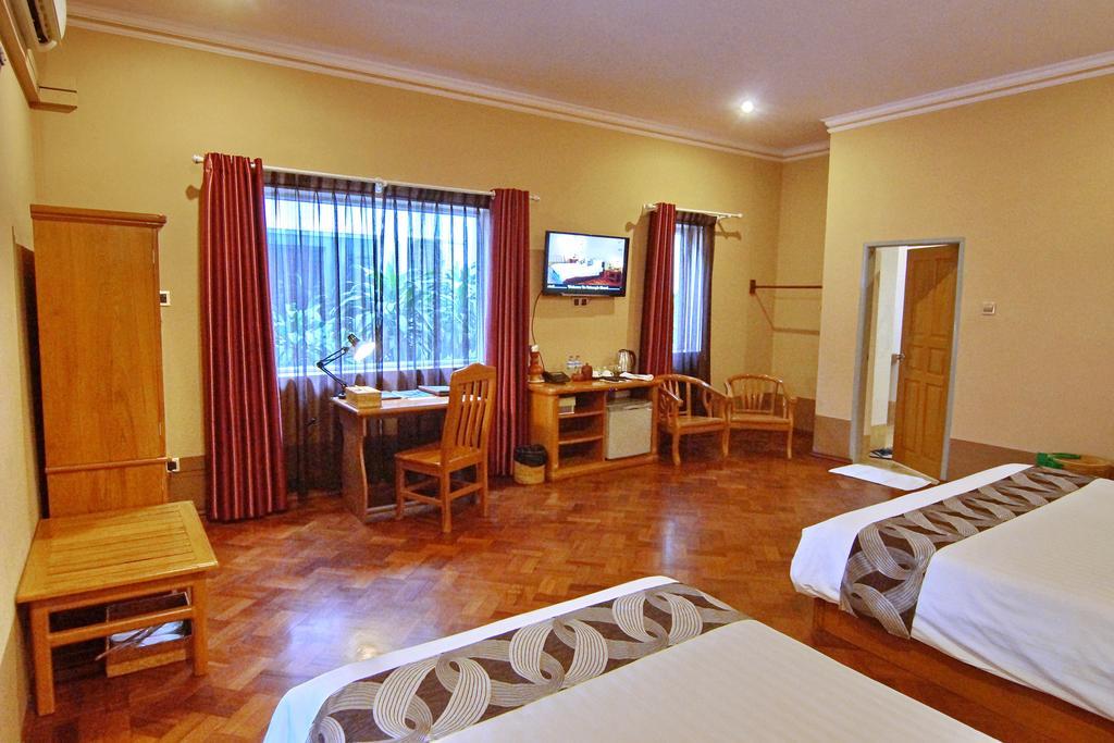 Triumph Hotel Mandalay Extérieur photo