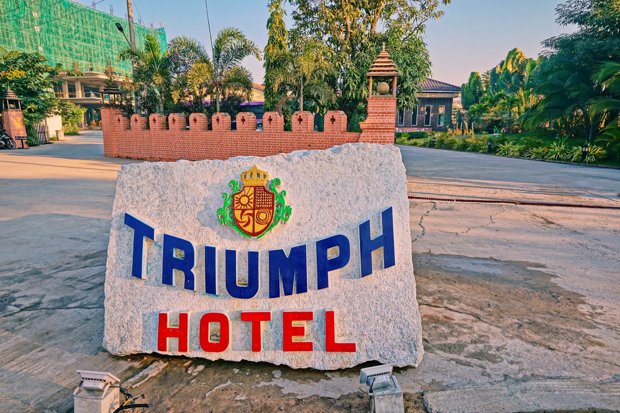 Triumph Hotel Mandalay Extérieur photo