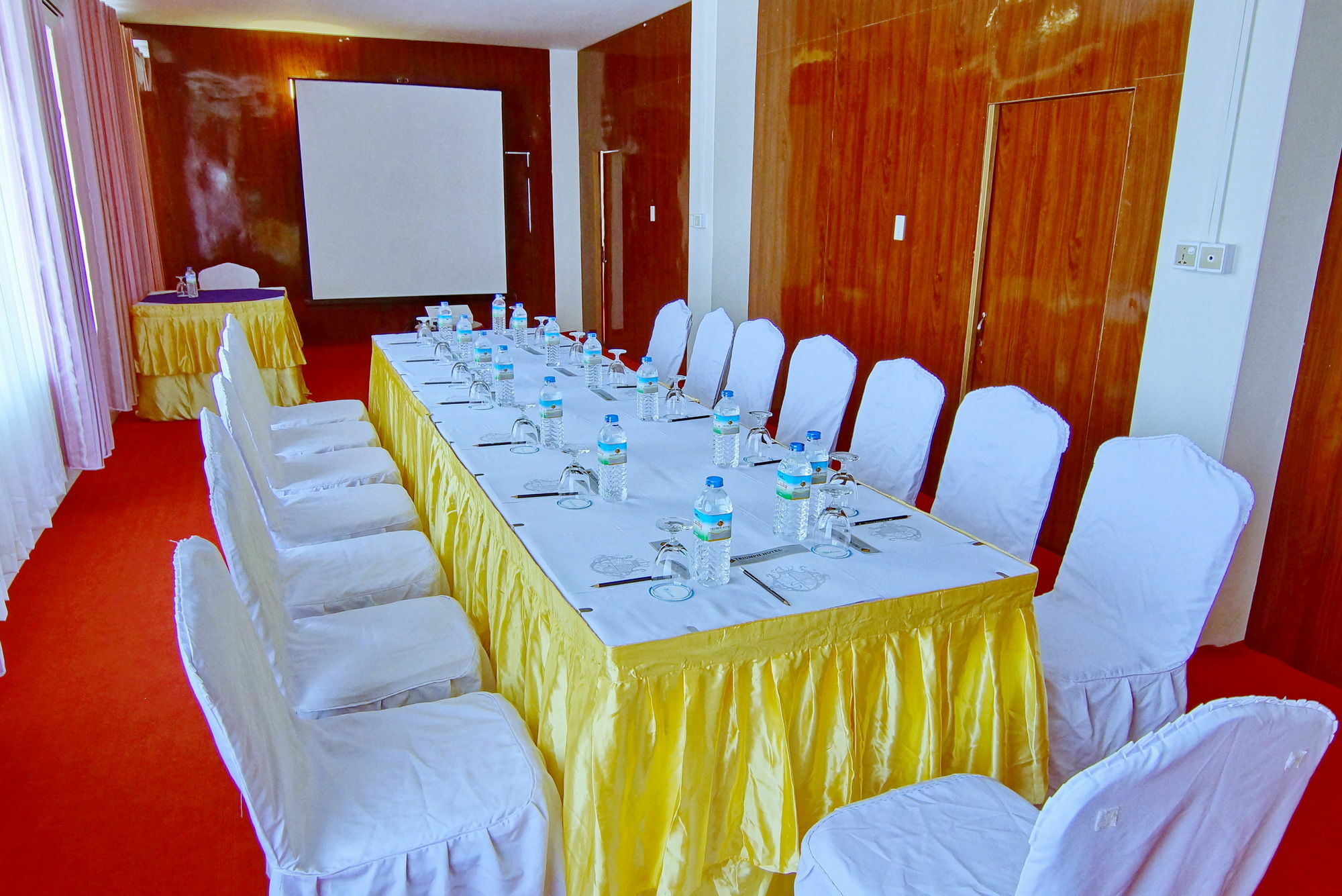 Triumph Hotel Mandalay Extérieur photo