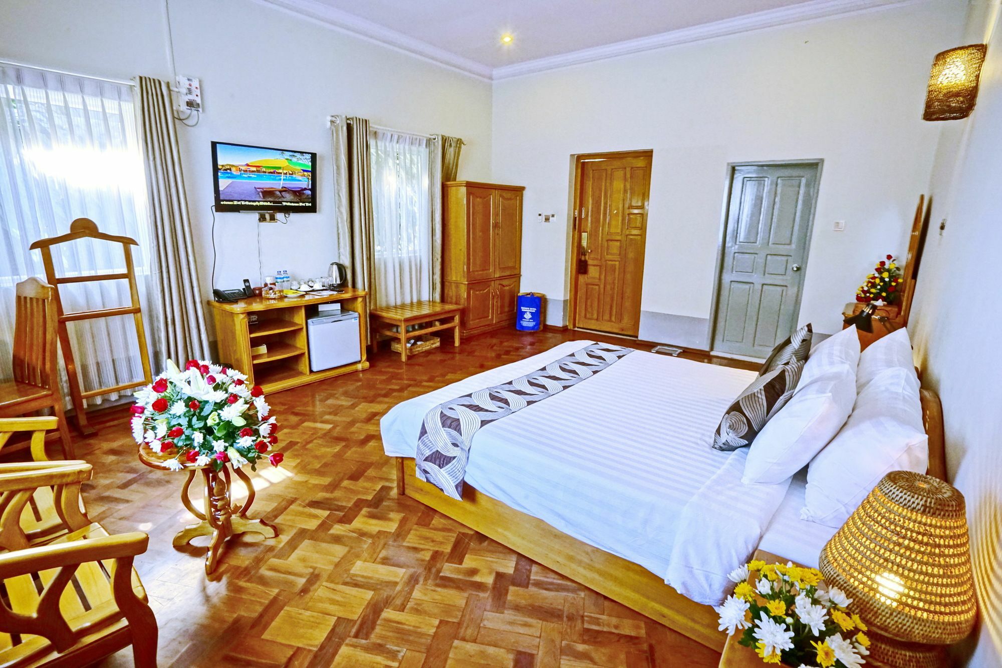 Triumph Hotel Mandalay Extérieur photo