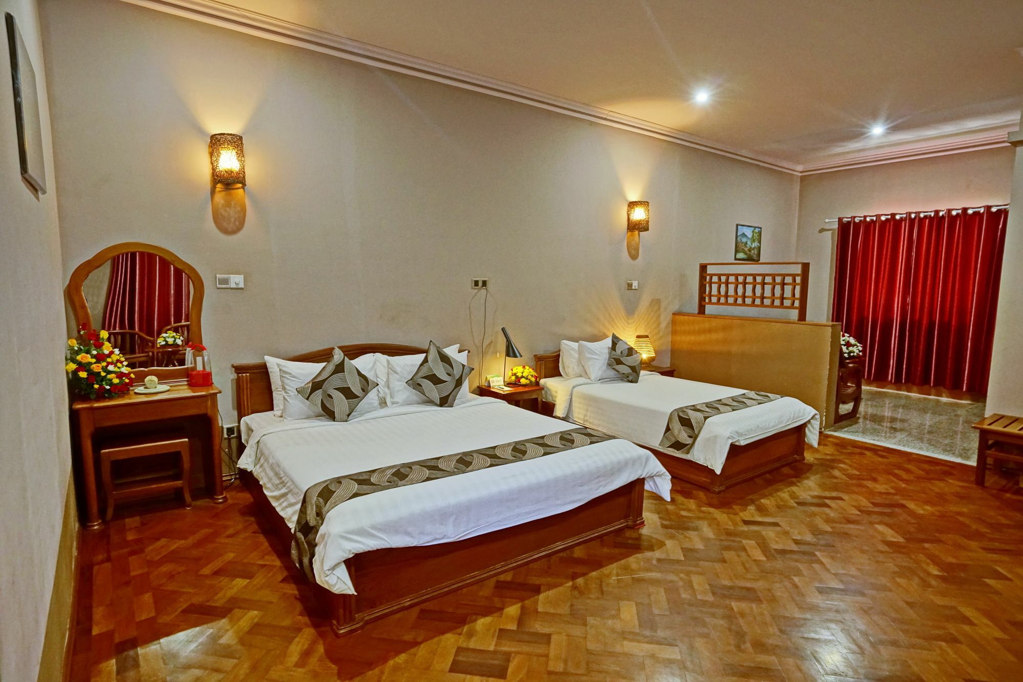 Triumph Hotel Mandalay Extérieur photo